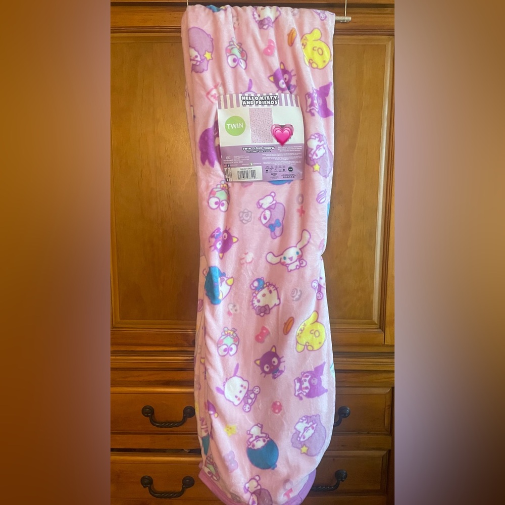 Hello Kitty and Friends Blanket